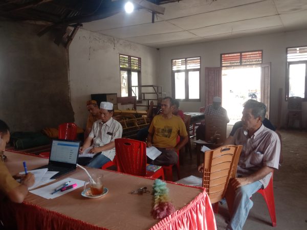 Kelurahan Kotasiantar Melaksanakan Musyawarah Kelurahan Terkait DTKS