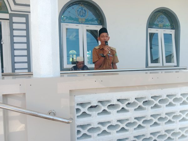 Lurah Kotasiantar melepas 21 Jamaah Haji