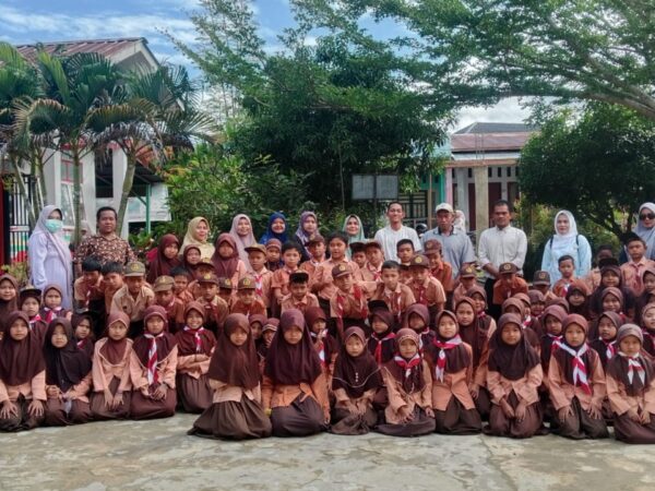 Giat Vaksinasi Campak di SDN 089 dan SDN 101 Kotasiantar