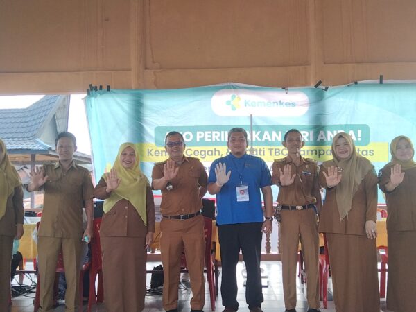 Kegiatan Penemuan Kasus TBC Melalui ACF Dengan Pemeriksaan Radiografi Toraks Di Kelurahan Kotasiantar