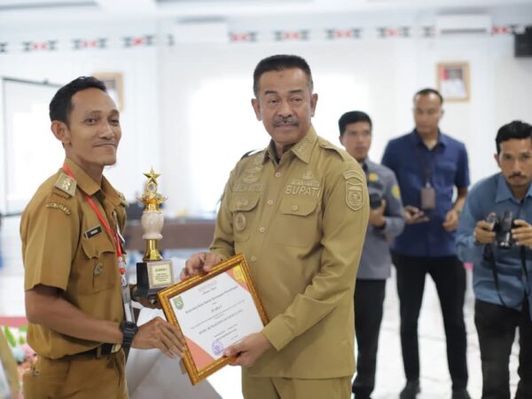 Inovasi RINDU Kelurahan Kota Siantar Meraih Juara 1 Lomba Inovasi Tingkat Kabupaten Mandailing Natal Tahun 2024
