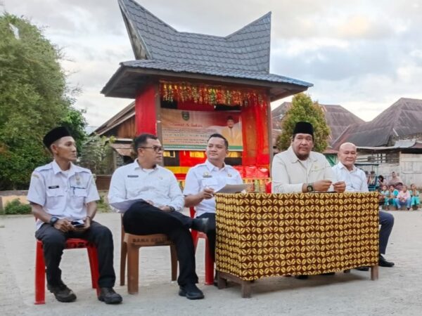 Anggota DPRD Muhammad Nasrul Hilmi Nasution Serap Aspirasi Warga Kotasiantar: Soroti Jalan Rusak dan Insentif Keagamaan
